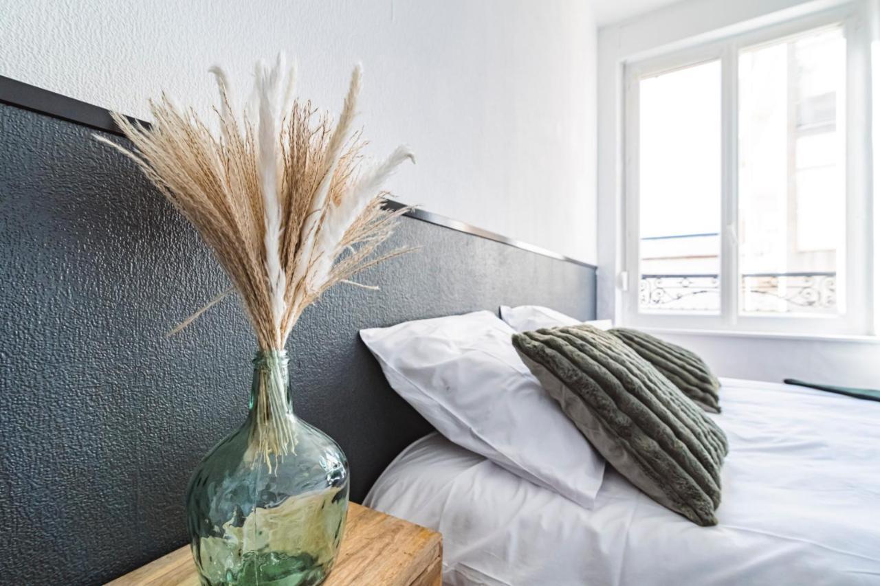 Le Cosy - Charmant 2 Chambres - Hyper Centre แร็งส์ ภายนอก รูปภาพ
