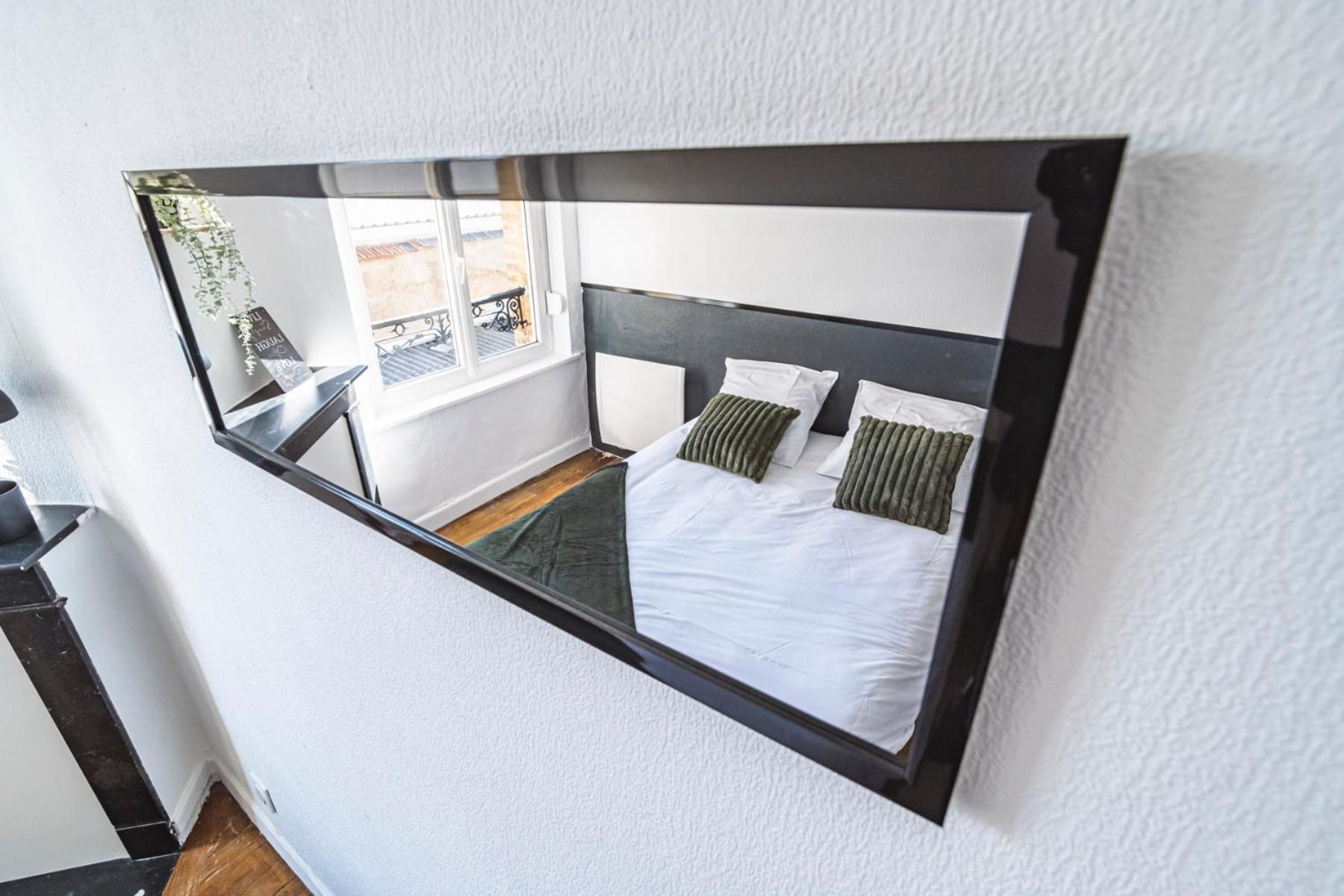 Le Cosy - Charmant 2 Chambres - Hyper Centre แร็งส์ ภายนอก รูปภาพ